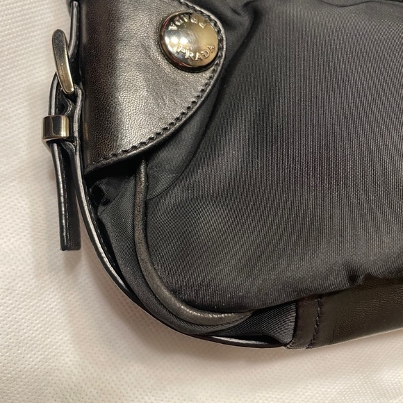 PRADA Tessuto + Nappa S in Nero - Picture 8 of 12